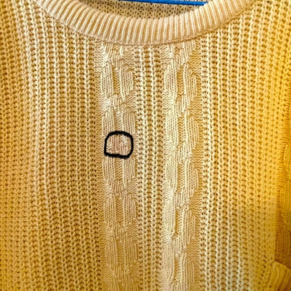Cable Knit Oversized Sweater - Picture 6 of 6